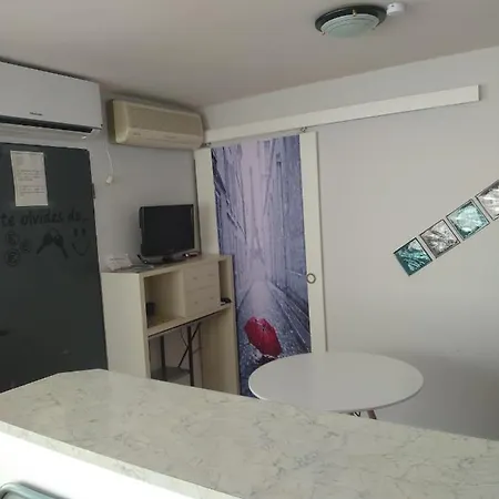 Con Terraza Privada Ubicado En Casco Historico En Casa Clara Apartment Cordoba