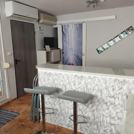 Apartment Con Terraza Privada Ubicado En Casco Historico En Casa Clara *