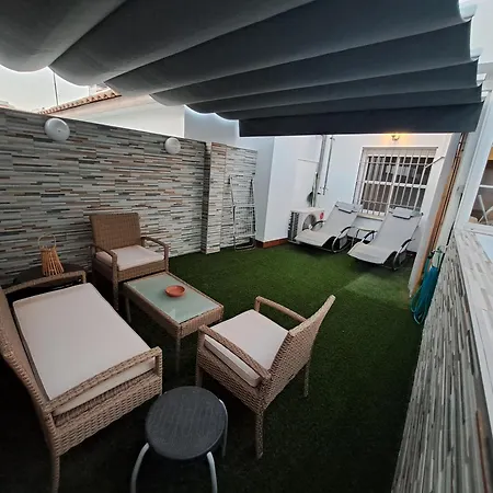 Con Terraza Privada Ubicado En Casco Historico En Casa Clara Apartment *