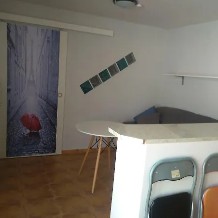 Con Terraza Privada Ubicado En Casco Historico En Casa Clara قرطبة